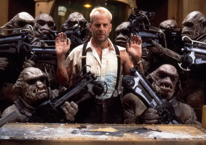 Záběr z filmu Pátý element (1997)
