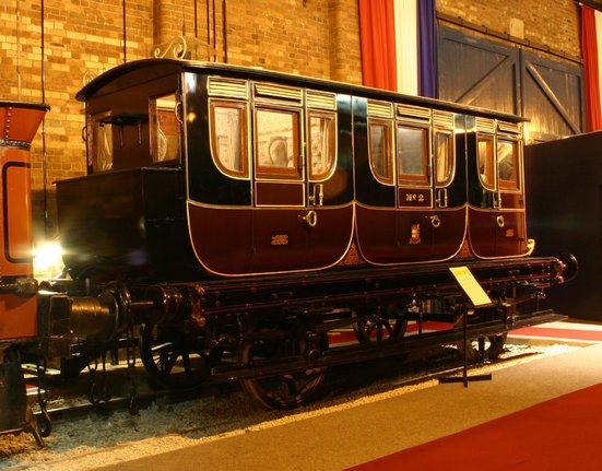 the-first-royal-train-carriage-built-in-1842-for-queen-adelaide_orig