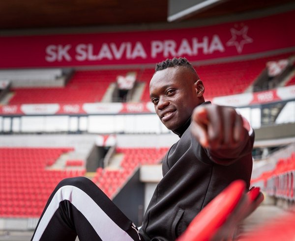 Timothy Noor Ouma přestoupil do Slavie.