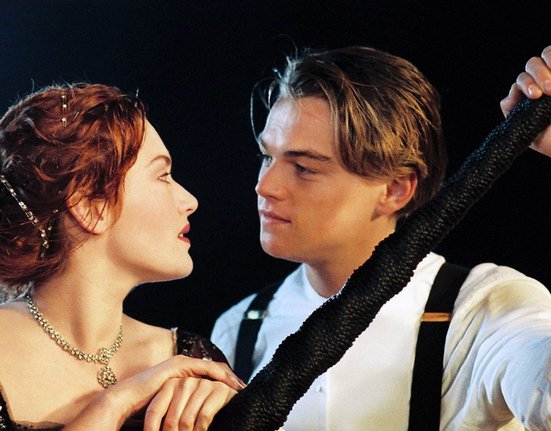 Leonardo DiCaprio a Ket Winslet v romantické klasice Titanic