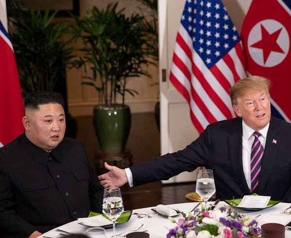 trump-introducing-kim-at-hanoi-summit-a3102d-1024