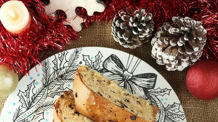 vánoční talíř vánočka