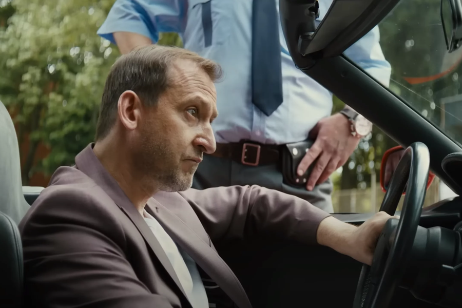 Herec Martin Hofmann v reklamě na Vodafone.