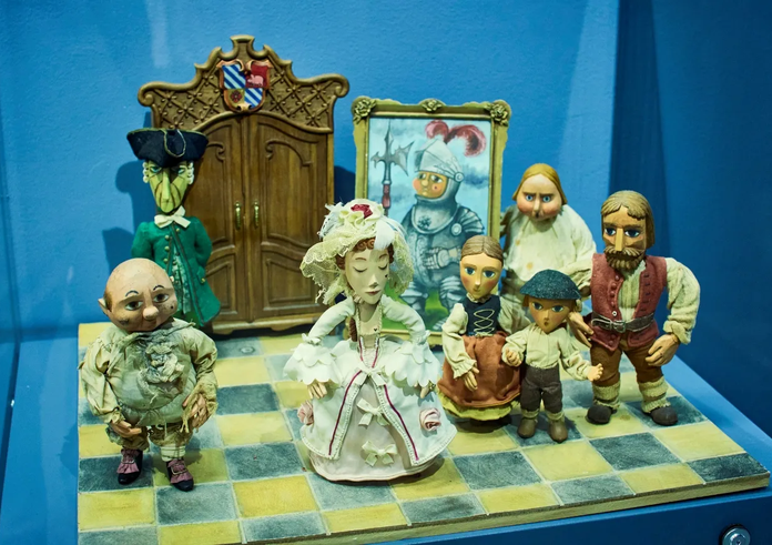 Výstava Kouzlo loutek a poezie obrazu