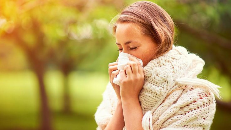 woman-with-a-summer-cold