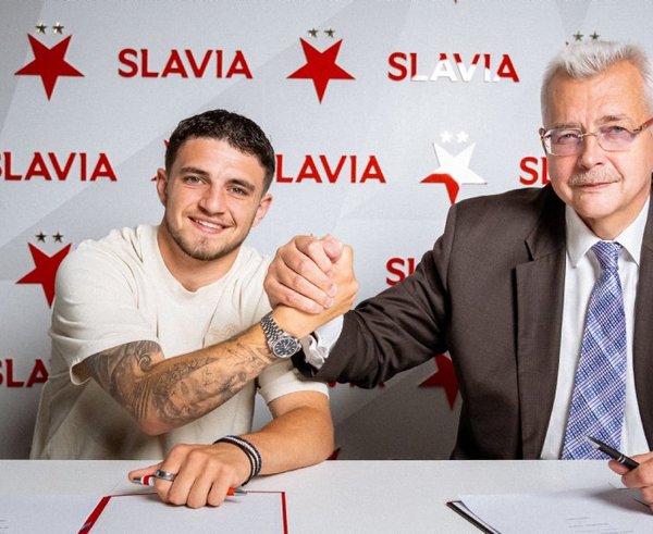 Zafeiris bude i nadále nastupovat za Slavii