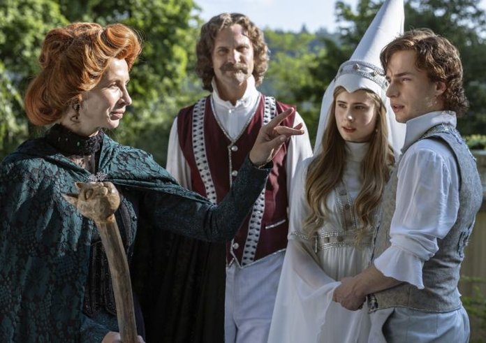 zahada-strasidelneho-zamkucerna202506171e1a4372result